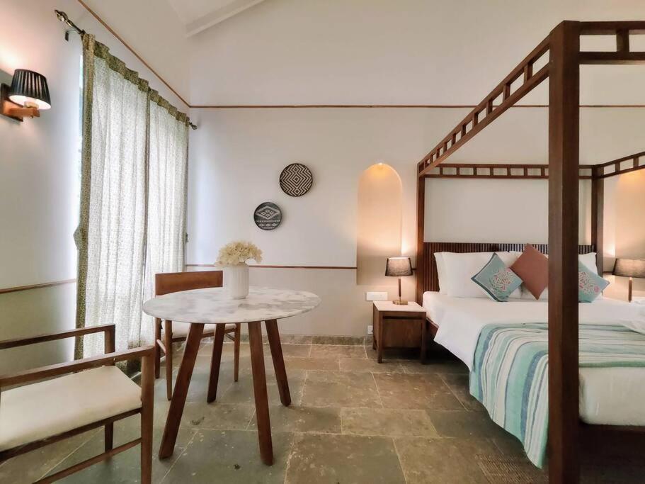 Barcelona Villas At Love Story Siolim- 3Bhk Private Pool Villas Buitenkant foto
