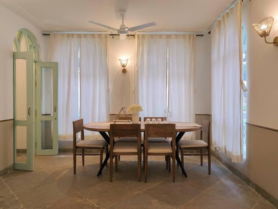 Barcelona Villas At Love Story Siolim- 3Bhk Private Pool Villas Buitenkant foto