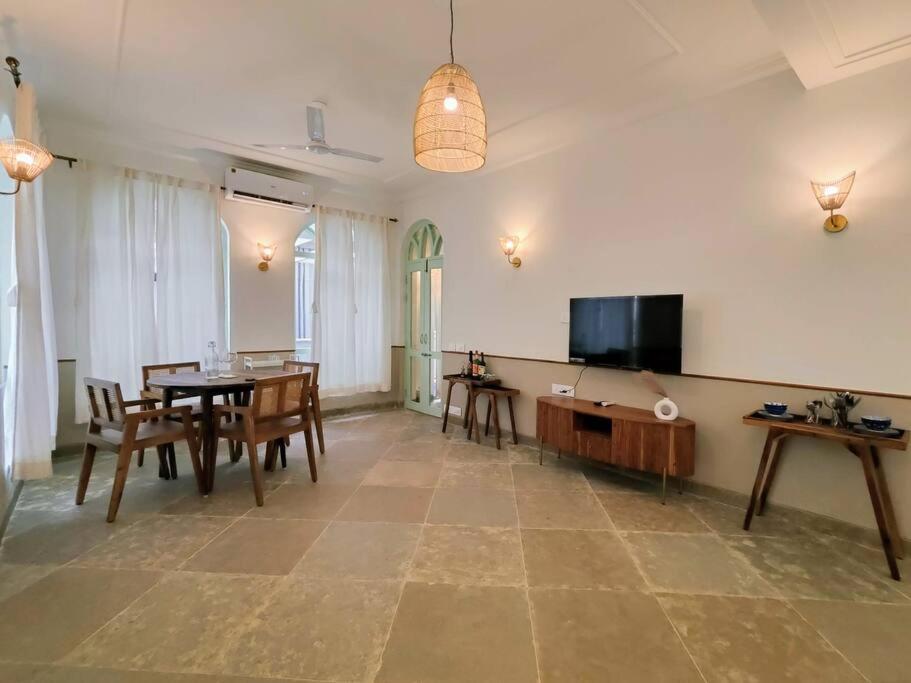 Barcelona Villas At Love Story Siolim- 3Bhk Private Pool Villas Buitenkant foto