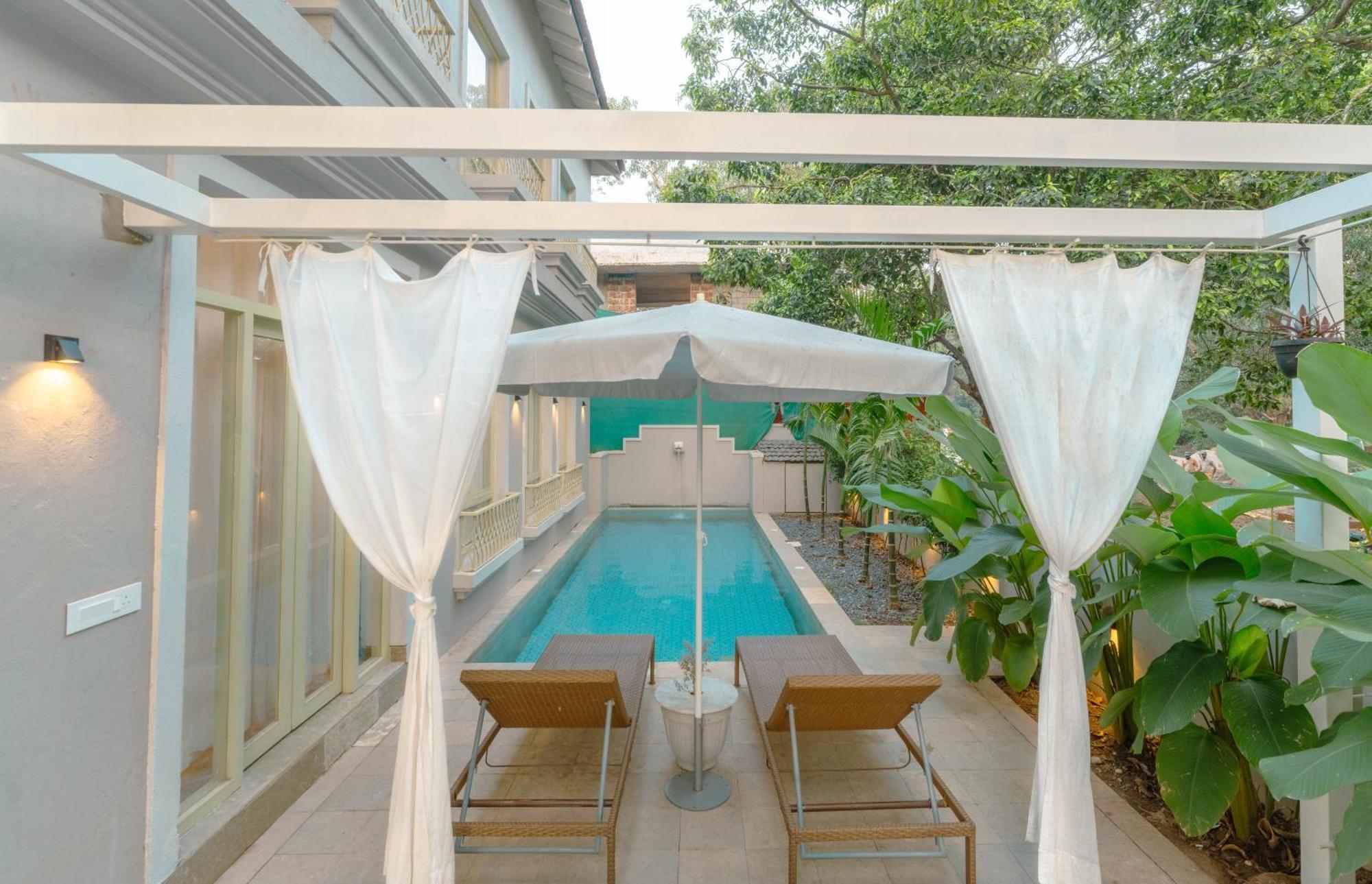 Barcelona Villas At Love Story Siolim- 3Bhk Private Pool Villas Buitenkant foto